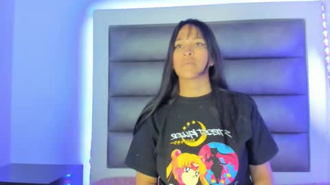 Snapshot of andrea_brunette_ chatting on October 15, 1:42 am andrea_brunette_ online show from October 15, 1:42 am