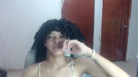 andrea_crespa online show from December 10, 3:55 pm
