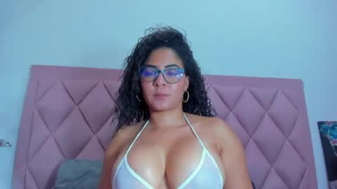 Andrea online show from May 30, 4:11 am