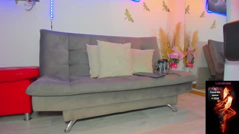 Andrea  online show from February 6, 3:37 am