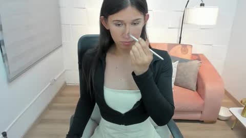 Andre Castaneda online show from March 3, 7:54 pm