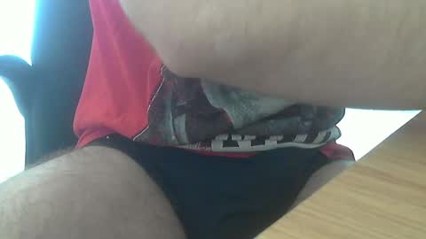 Snapshot of andreiu3246 chatting on January 30, 9:57 am andreiu3246 online show from January 30, 9:57 am