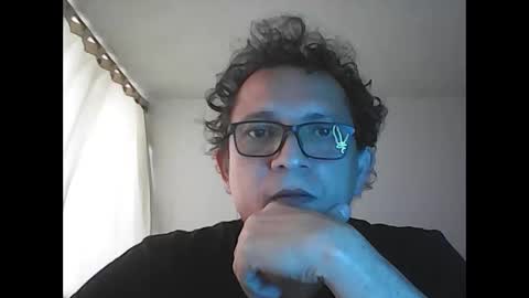 andresfloga online show from November 24, 4:27 pm