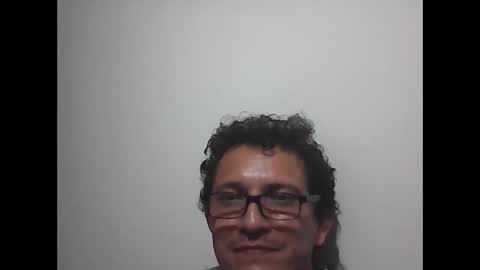 Snapshot of andresfloga chatting on September 28, 5:49 am andresfloga online show from September 28, 5:49 am