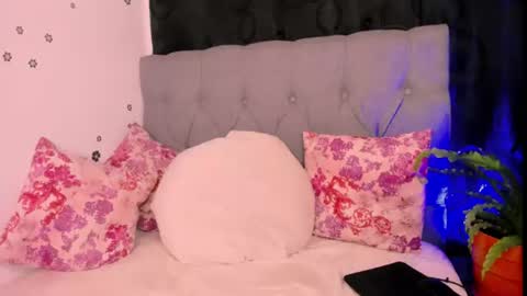 Andrew online show from July 7, 1:29 am