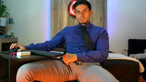 Andrew online show from April 29, 3:55 am