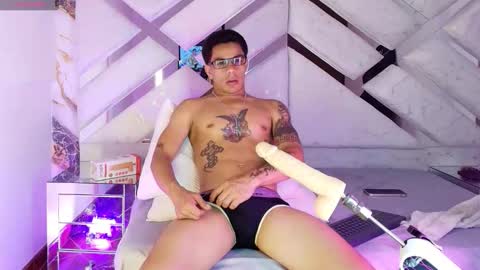 andrew_haalls online show from March 2, 1:21 am