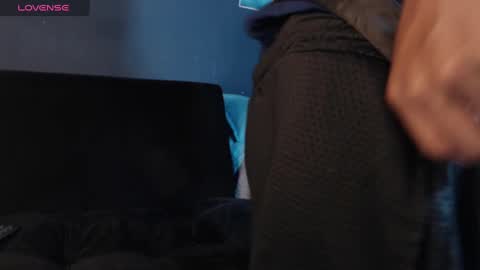 Andrew online show from February 25, 9:48 pm