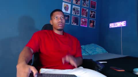 Andrew online show from December 3, 10:45 pm