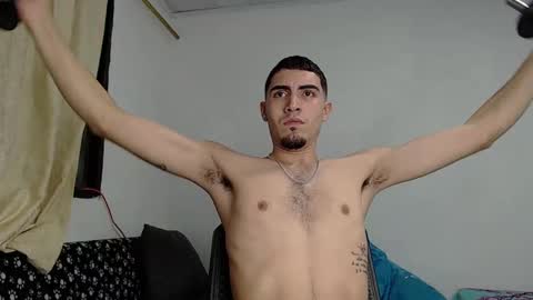 andriuhot066 online show from December 7, 4:37 am