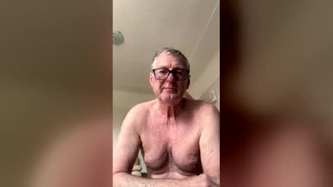 androb141 online show from May 2, 10:21 am