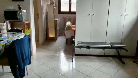 androx77 online show from February 8, 10:30 am