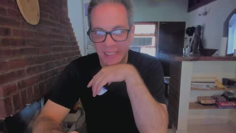 Andrew online show from February 14, 6:21 pm