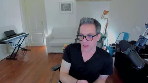 Andrew online show from December 5, 5:12 pm