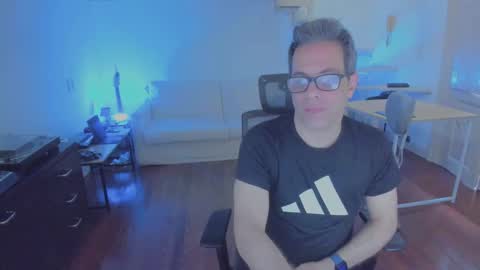 Andrew online show from November 12, 3:03 pm