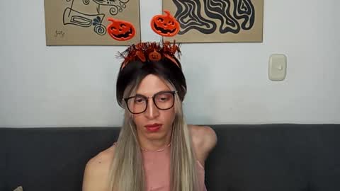 Andy van der Rose online show from October 12, 5:22 am