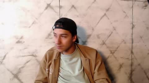 Andy Joy  online show from July 18, 11:34 am