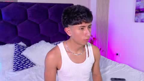 andyjustgame  online show from June 25, 5:34 am