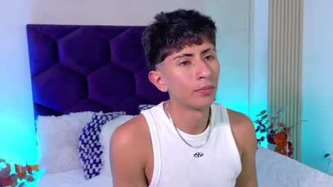 andyjustgame  online show from July 12, 4:37 am