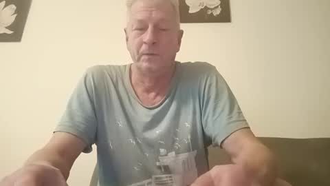 andyk1704 online show from February 15, 5:07 pm