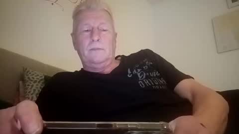 andyk1704 online show from January 20, 12:28 pm