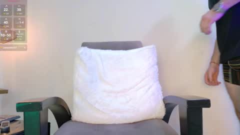 Andy online show from February 13, 10:35 pm