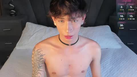 Andy online show from April 8, 11:08 pm