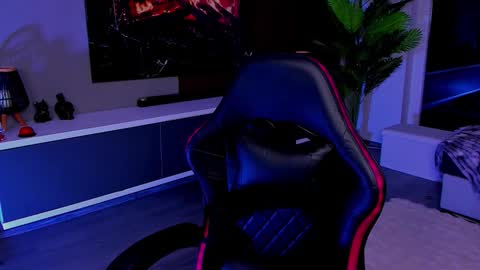 Anne online show from February 6, 8:11 pm