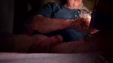 anewguy567 online show from May 5, 3:13 am