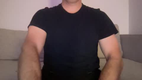 Snapshot of anewsummer chatting on October 5, 4:32 am anewsummer online show from October 5, 4:32 am