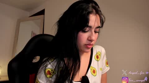 Angel  online show from January 25, 11:43 pm