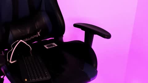 Angel online show from March 1, 7:23 am