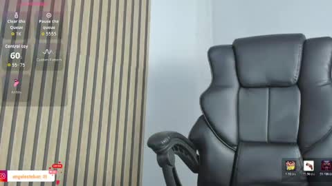 ngel Esteban  online show from April 14, 12:03 am