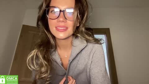 Greetings  Jess online show from November 26, 11:40 am