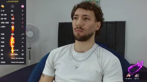 angel_kyrozz online show from January 16, 7:23 pm