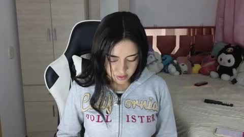 angeline online show from December 3, 3:48 am