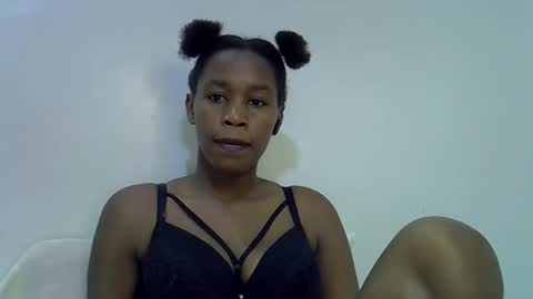 angel_mia5 online show from November 9, 3:48 pm