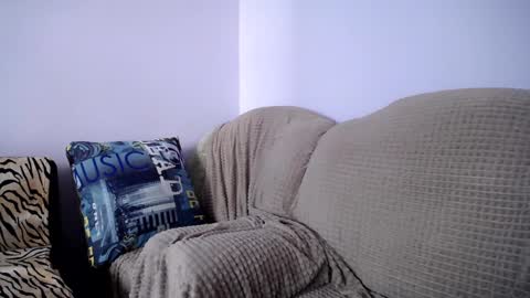 Snapshot of angel_zoe77 chatting on February 28, 11:36 am Zoe online show from February 28, 11:36 am