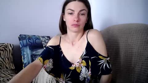 Snapshot of angel_zoe77 chatting on September 26, 8:33 am Zoe online show from September 26, 8:33 am