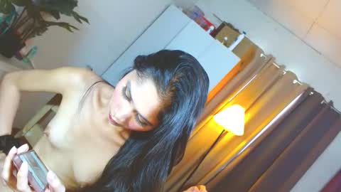 angela online show from December 1, 12:52 am