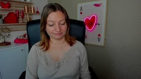 Angela online show from June 17, 5:45 am