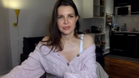 Angela online show from November 24, 8:51 pm