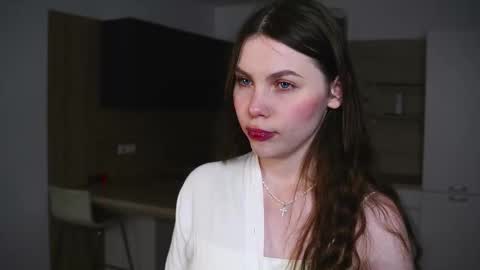 Olivia online show from November 25, 7:29 am