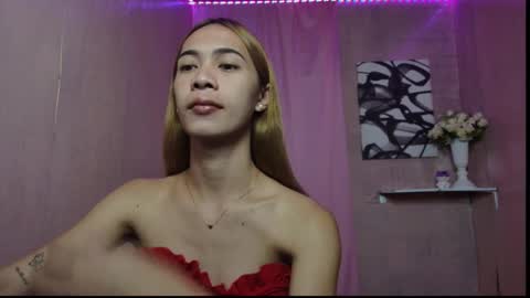 Snapshot of angelbrooke_ chatting on October 17, 8:13 pm Angel online show from October 17, 8:13 pm
