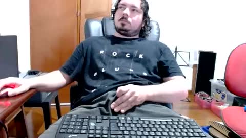 angelbuttslut online show from June 7, 5:40 pm