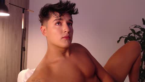 Angel online show from January 16, 7:52 pm