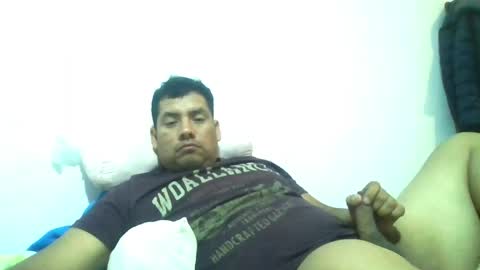 angeldavid90 online show from April 6, 4:46 am