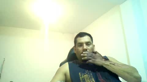 angeldavid90 online show from April 3, 1:12 am