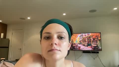 angeleleven11 online show from September 28, 9:13 pm