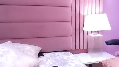 angeles_bust online show from February 13, 8:59 am